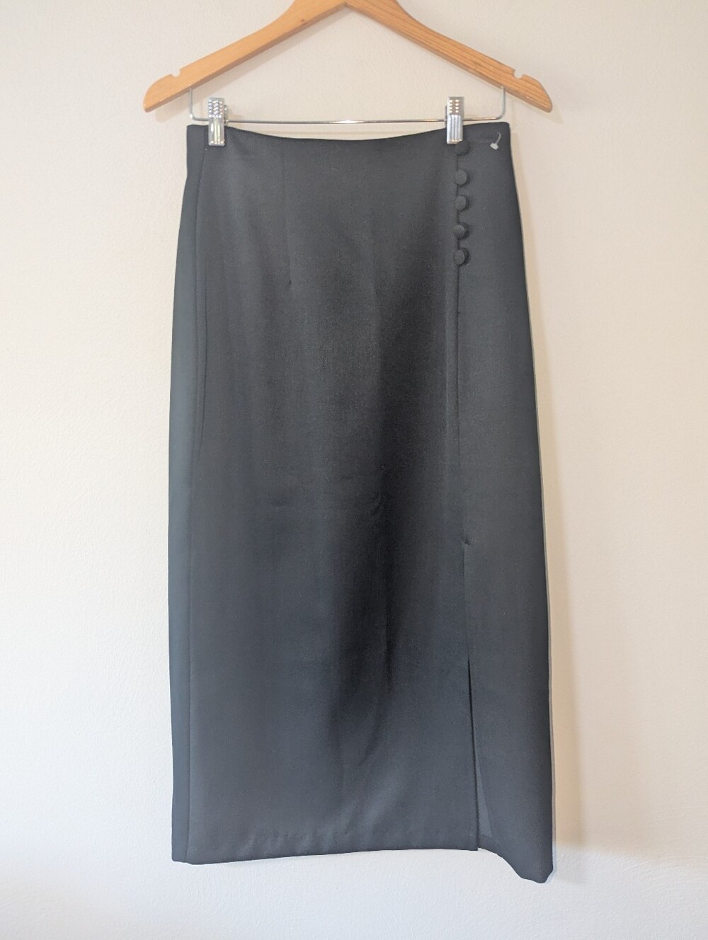 12‎ NWT NYCC Vintage Black Midi Skirt w/ Slit